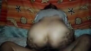 KINANTOT  AT PINUTUKAN KO SI YAYA SA KWARTO NIYA! SARAP! ????