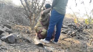 Desi aunty outdoor village sex