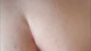 Scarlet Gives Blowjob and Squirts Getting Fingered