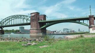 Milf slut fisted outdoors