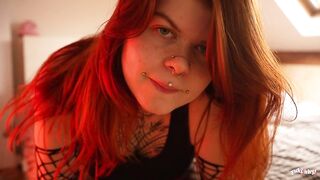 Tu ne jouiera pas - amateur femdom francaise alt rousse poilue frustration teasing