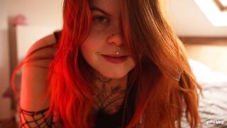 Tu ne jouiera pas - amateur femdom francaise alt rousse poilue frustration teasing